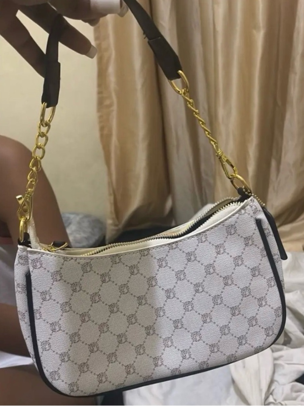 White Patterned Women's Shoulder Bag with Gold Chain Accent